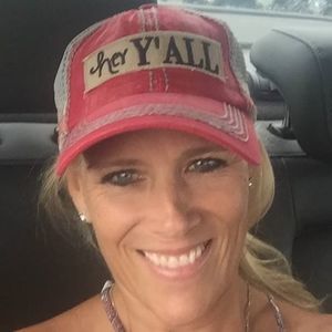 Meet your Posher, Denise